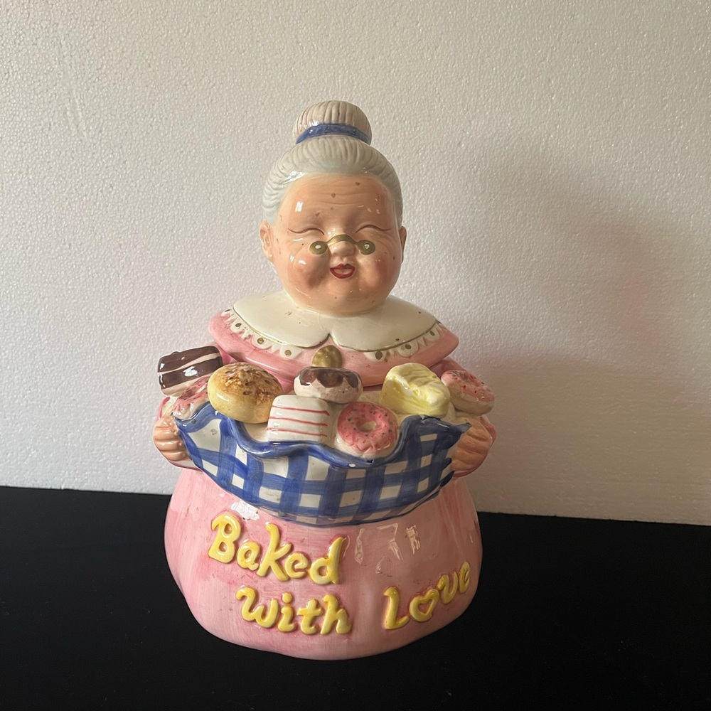 Charming Ceramic Cookie Jar with Assorted Treats